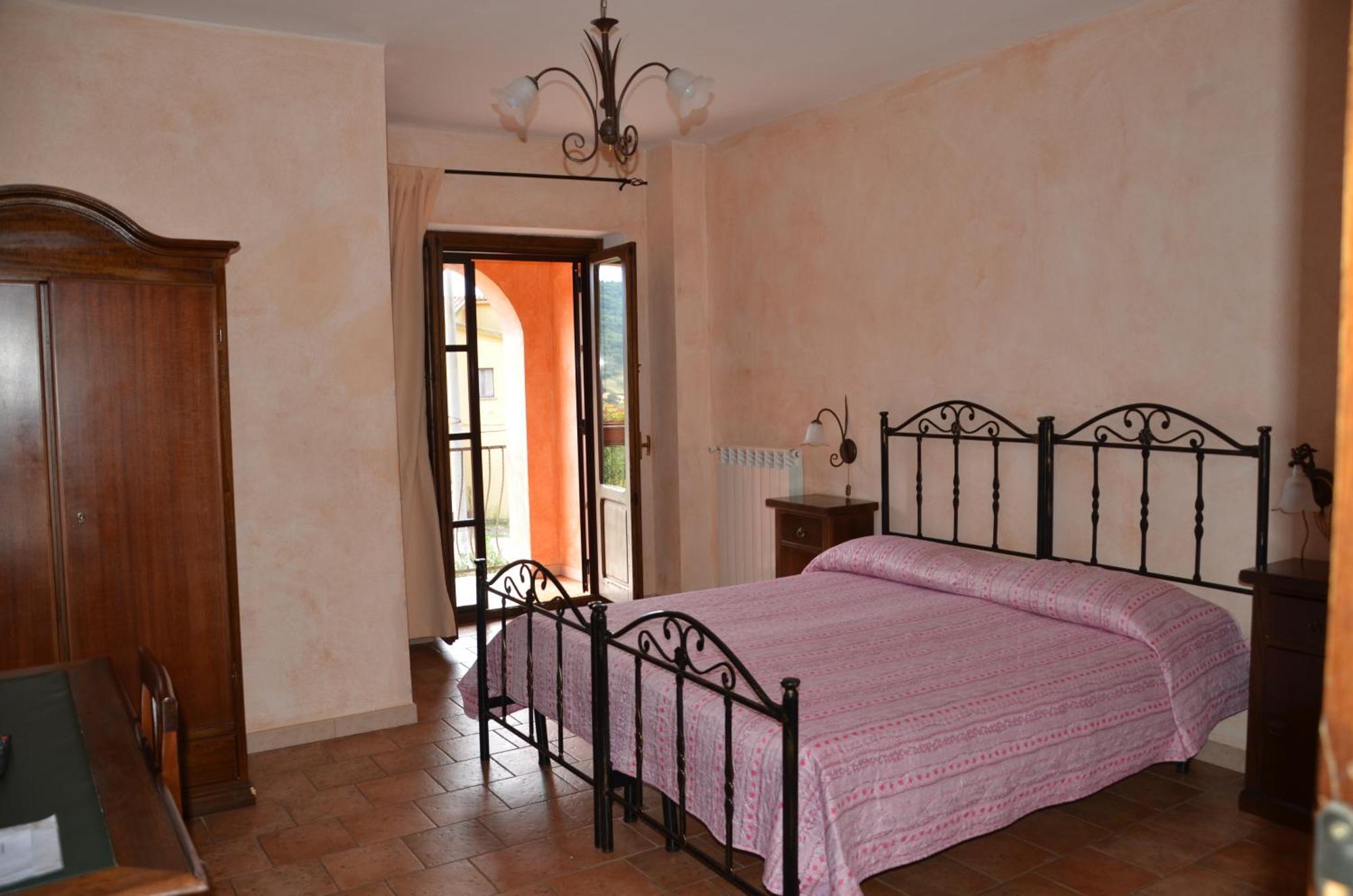 Agriturismo Masseria Castiglione Gallicchio Exterior foto